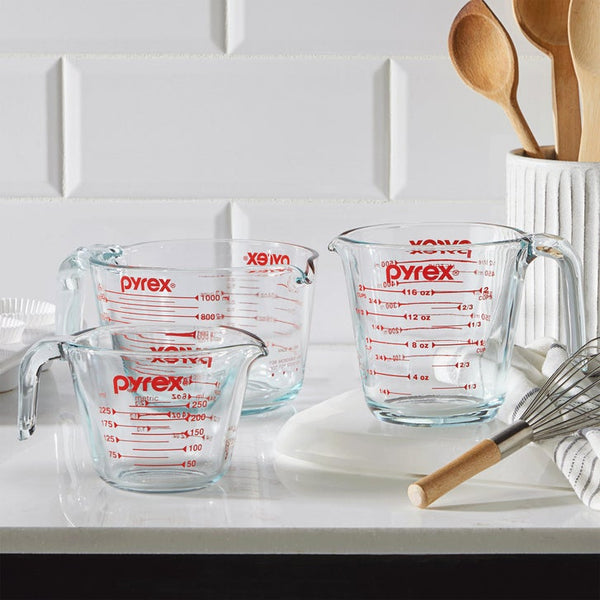 Pyrex 3-piece Measuring Cup Set