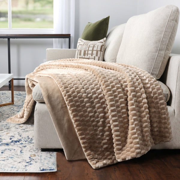 Life Comfort Textured Faux Fur Throw 60" x 70"
