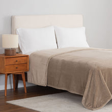 Berkshire Queen Plush Blanket 92