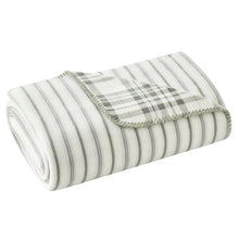 Casual Living Reversible Luxe Plush Throw Green