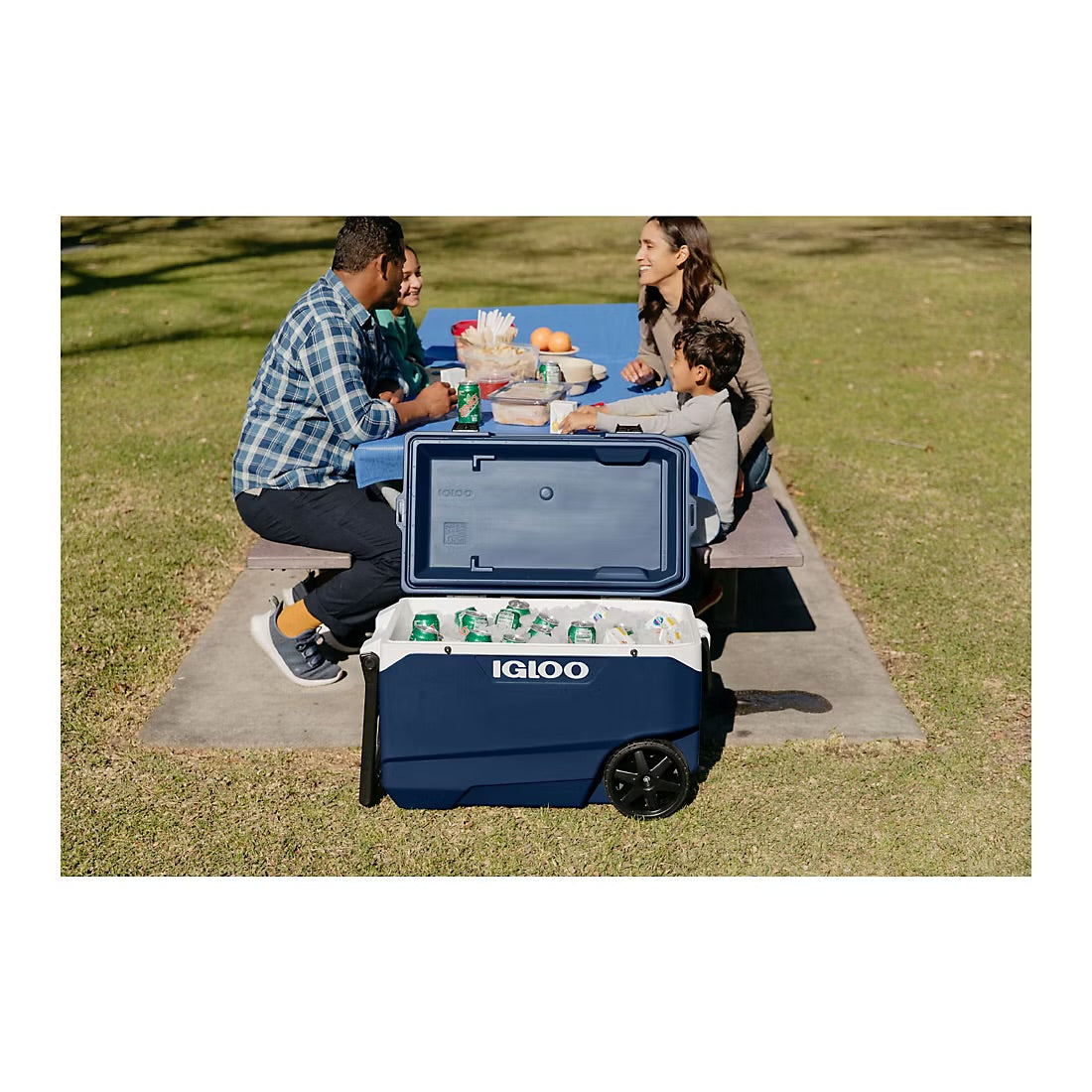 Igloo 90-quart Maxcold Latitude Flip and Tow Wheeled Cooler- Retail $90