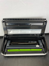 FoodSaver Vacuum Sealing System with Handheld Sealer Attachment