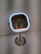 Conair Rechargeable Vanity Mirror (Nickel)