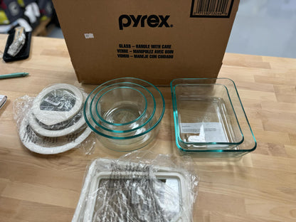 Pyrex 10-piece Ultimate Glass Food Storage Set- NEW - Retail $49