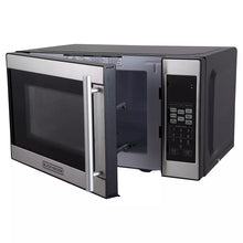 BLACK+DECKER 0.7 cu ft 700W Microwave Oven Black EM720CPN-P: Countertop, Small Dorm Microwave, Child Lock, 8 Programs