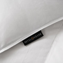 Hotel Grand White Down Comforter Twin